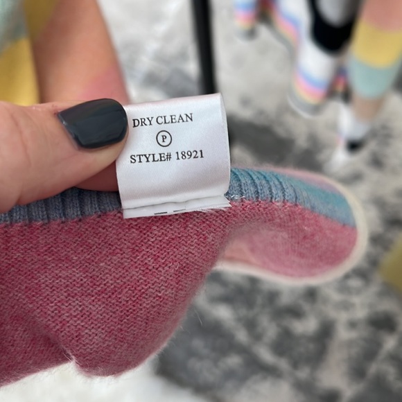 One Girl Who cashmere wrap sweater cardigan drape medium rainbow - Picture 13 of 13